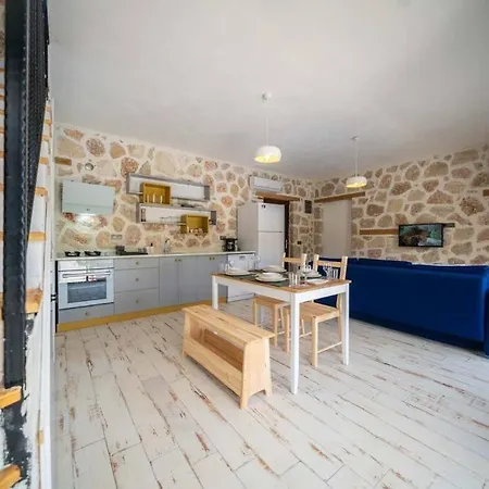 Bonus 1 / Kalkan מלון 4*